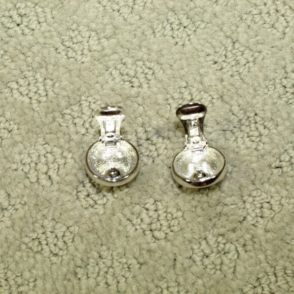VTG Christian Dior Faux Pearl Rhinestone Silver Tone Clip On Earrings - Picture 4 of 4